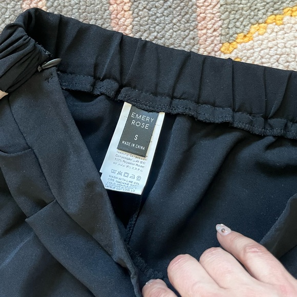 Emery Rose - Cream & Black Top And Pant Set - Small - Picture 5 of 8